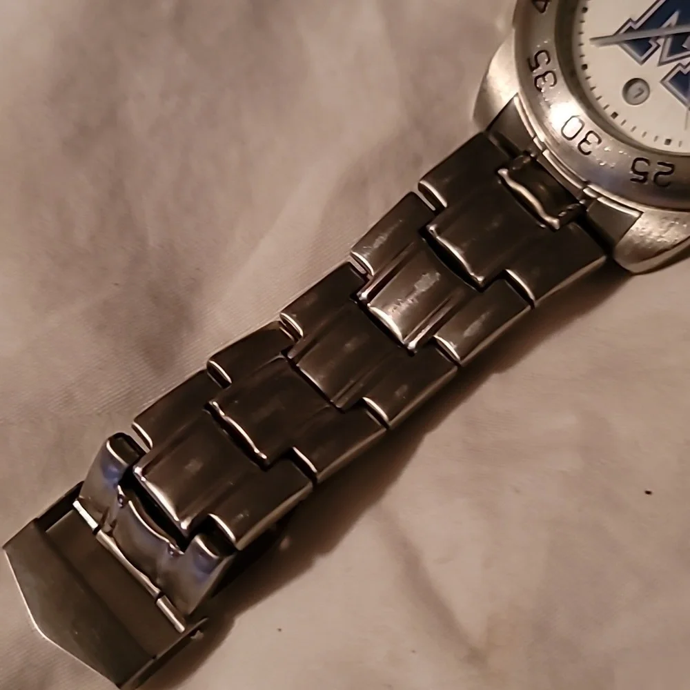 Men's Memphis Tigers Silver Sport Steel Watch With Date by Sun Time Rotate Bezel